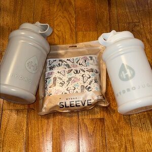 HydroJug Water Bottles with Sleeve